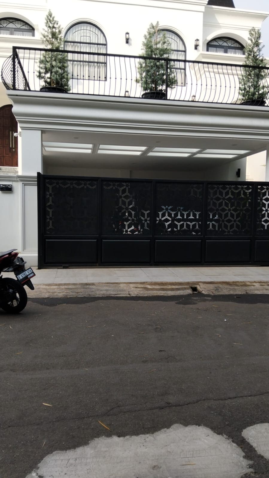 Pintu Pagar - 3